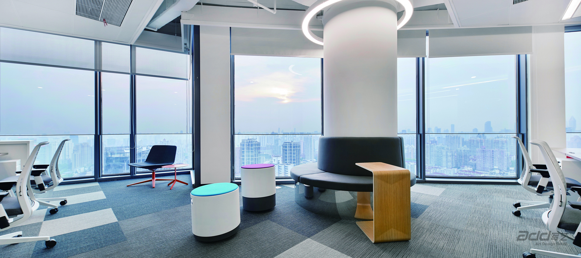 雅?；まk公室裝修-辦公室座談區(qū)-pc