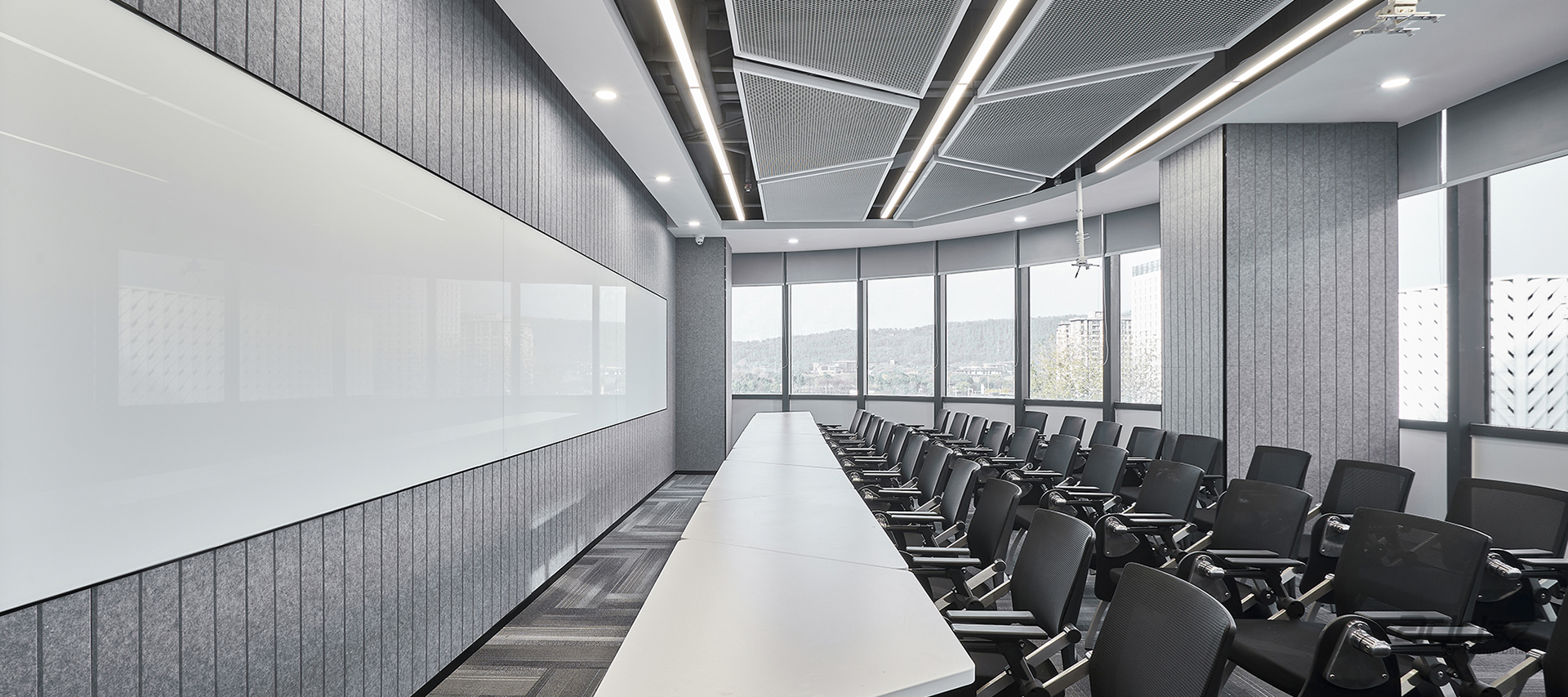 移遠通信辦公室裝修設(shè)計-培訓(xùn)室-pc